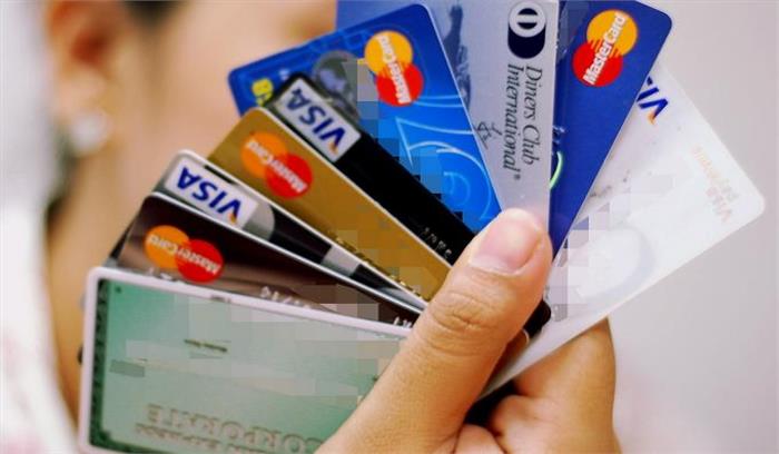 आपके ATM Card आज रात से हो जाएंगे बंद!, पेमेंट कंपनियों ने नहीं माने RBI के दिशा निर्देश, Master-VISA और AMERICAN EXPRESS कार्ड धारकों पर असल 

