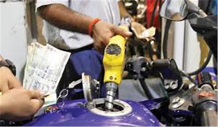 मोदी सरकार ने एसोचैम की मांग मानी तो 48 रुपये होगी देश में पेट्रोल की कीमत , 25 रुपये की कटौती है संभव
