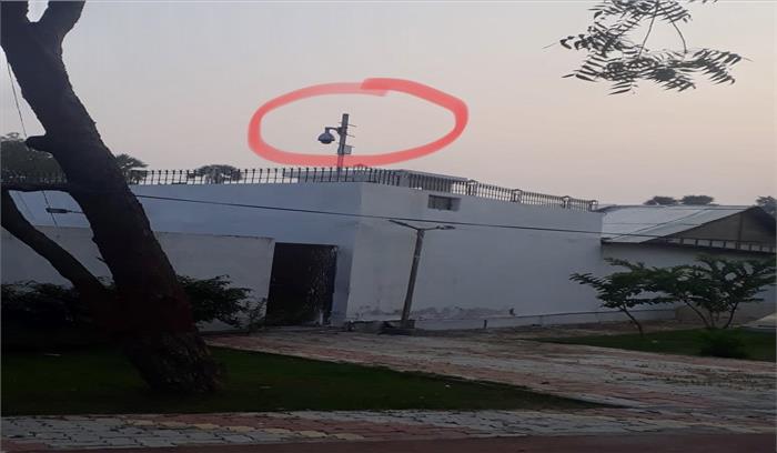 CM नीतीश कुमार अपने घर में ऊंचाई पर CCTV कैमरा लगवाकर मेरी जासूसी करवा रहे हैं- तेजस्वी यादव 