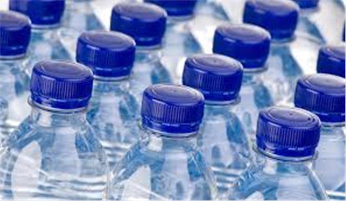 बोतलबंद पानी पीने वालों हो जाएं सावधान, शोध में मिले स्वास्थ्य को नुकसान पहुंचाने वाले कण