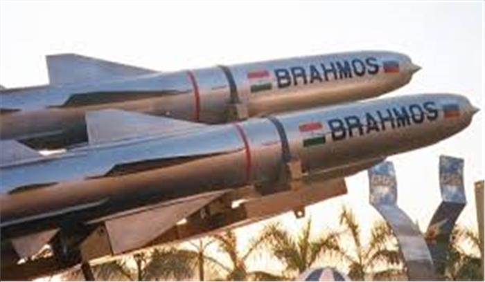 भारत ने अपनी जमीनी सुरक्षा की और मजबूत, ब्रह्मोस सुपरसोनिक क्रूज मिसाइल का किया पहला सफल परीक्षण