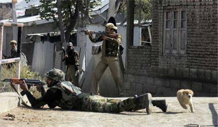 जम्मू—कश्मीर में सुरक्षाबलों को मिली बड़ी कामयाबी, तीन आतंकी ढेर, सर्च आॅपरेशन जारी