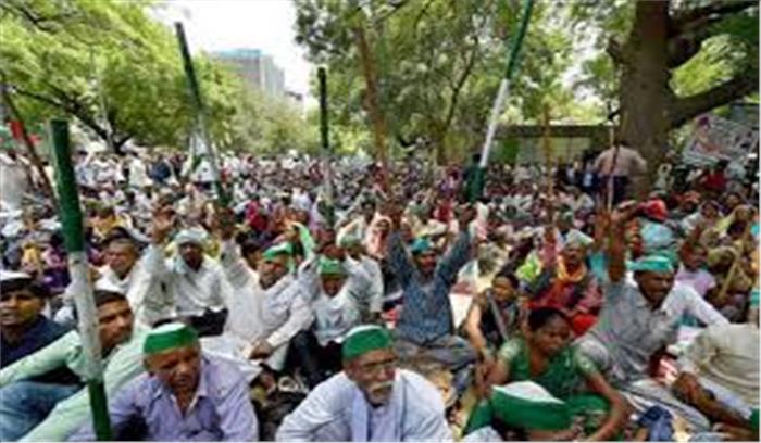अपनी मांगों को लेकर किसानों का दिल्ली की सड़कों पर हल्ला बोल, मोदी सरकार की बढ़ सकती हैं मुश्किलें