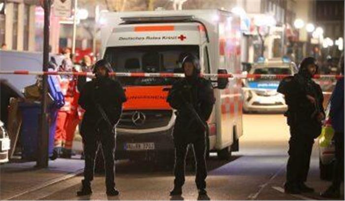 जर्मनी में फायरिंग: 8 लोगों की मौत, हमलावर फरार