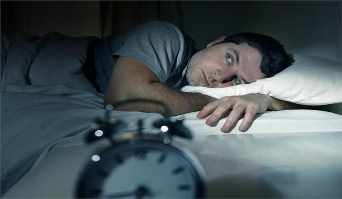 जानिए किस तरह कम नींद लेना आपके लिए साबित हो सकता है जानलेवा