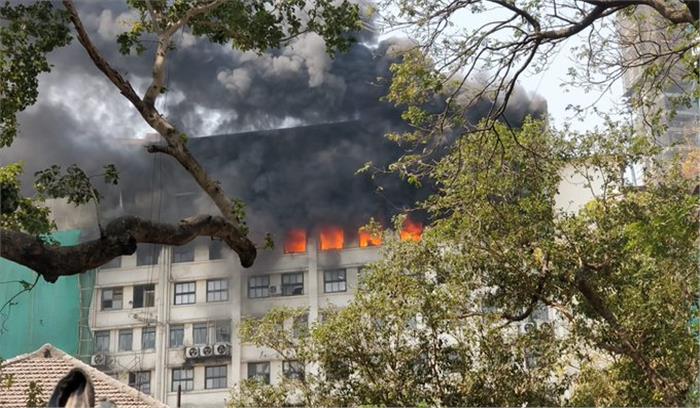 मुंबई के GST भवन की 8वीं मंजिल में लगी आग , बचाव-राहत कार्य शुरू

