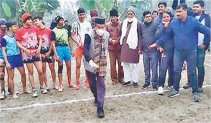 Uttarakhand Election 2022 - हरीश रावत ने खेली कबड्डी , बोले - लालकुआं के कुंड से अमृत निकालूंगा
