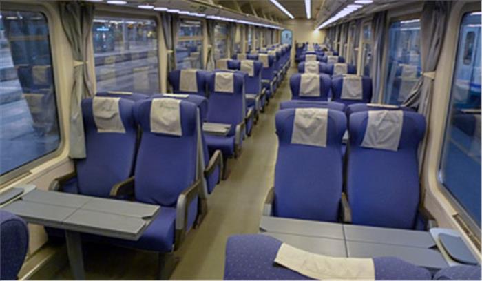 रेलवे की आॅनलाइन टिकट बुकिंग सुविधा में होगा बदलाव, यात्री अपनी पसंदीदा सीट पर कर सकेंगे यात्रा