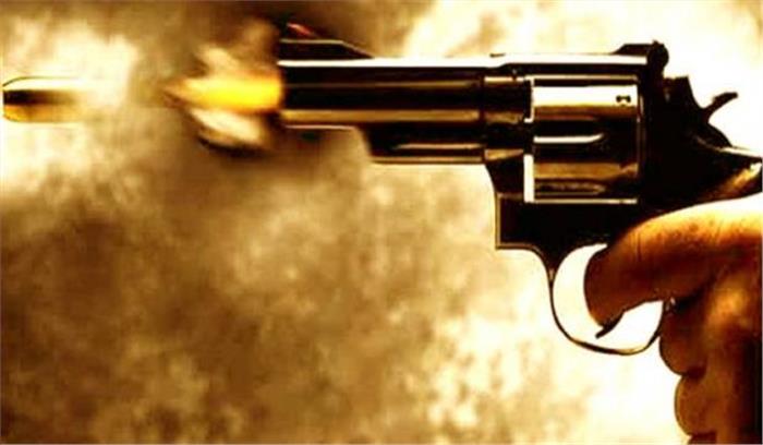 रामनगर कोर्ट में शूटरों ने बरसाईं गोलियां, कुख्यात अपराधी देवपाल राणा को मारी गोली