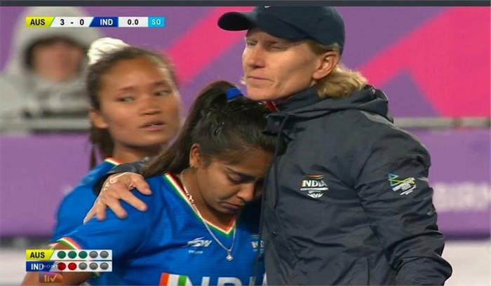 भारत - ऑस्ट्रेलिया के सेमीफाइनल मुकाबले में जुड़ा घड़ी विवाद , FIH ने महिला टीम से मांगी माफी , जानें क्या है पूरा विवाद
